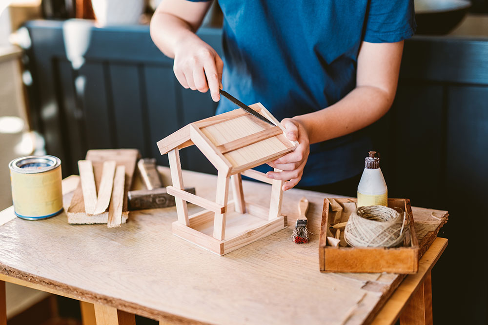Evdeki Malzemelerle Yapılabilecek DIY Projeleri