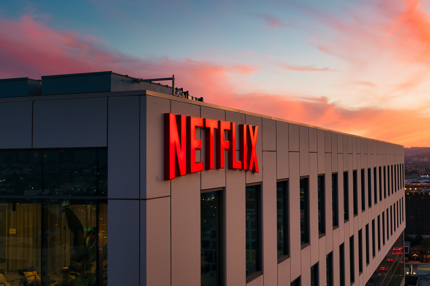Netflix'in Kurucu Ortağı Reed Hastings, Eş CEO Olarak Görevini Bırakıyor