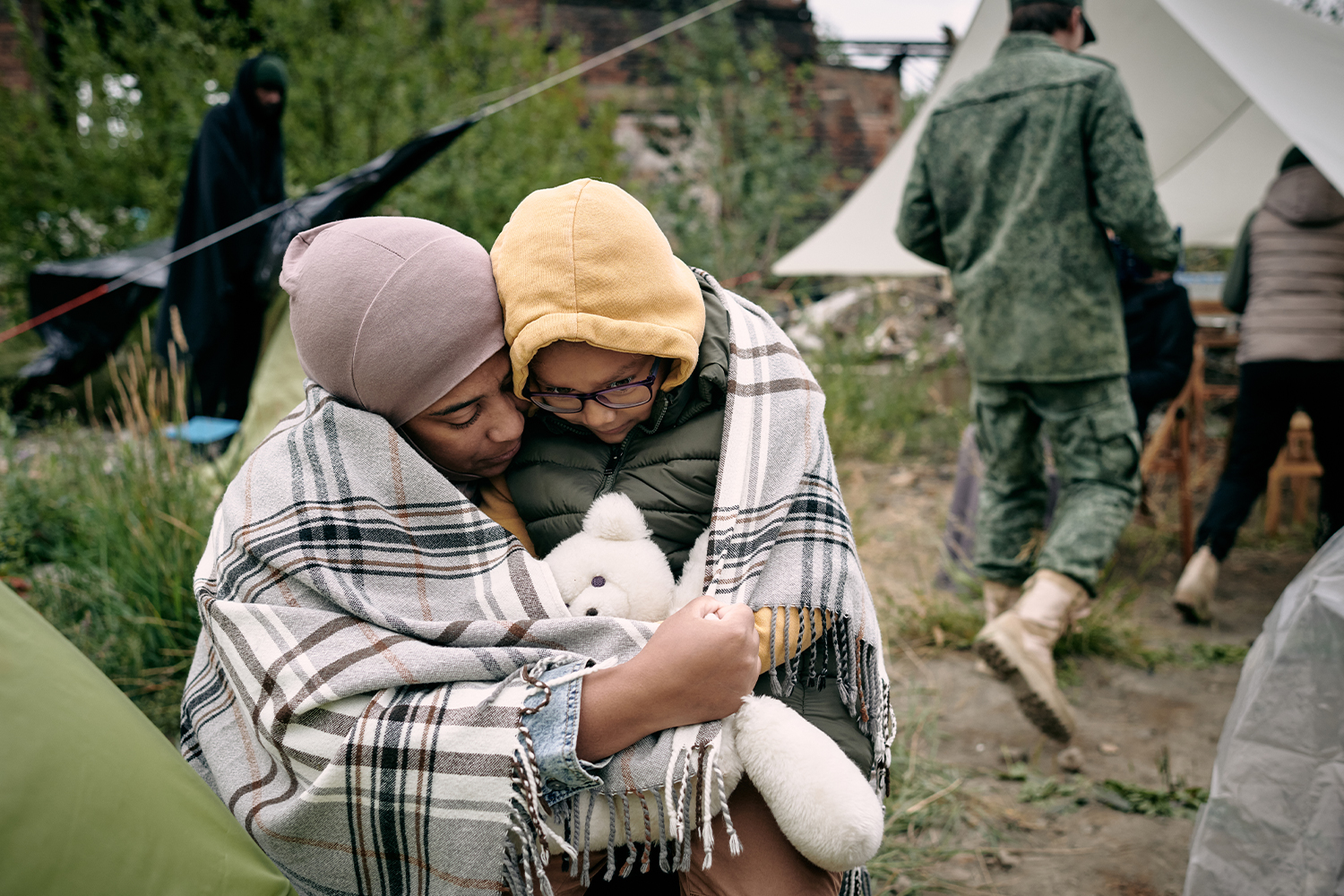 İngiltere Yasa Tasarısı, Kanal Göçmen Geçişlerini Olumlu Olarak Tasvir Eden Videoları Yasaklayacak