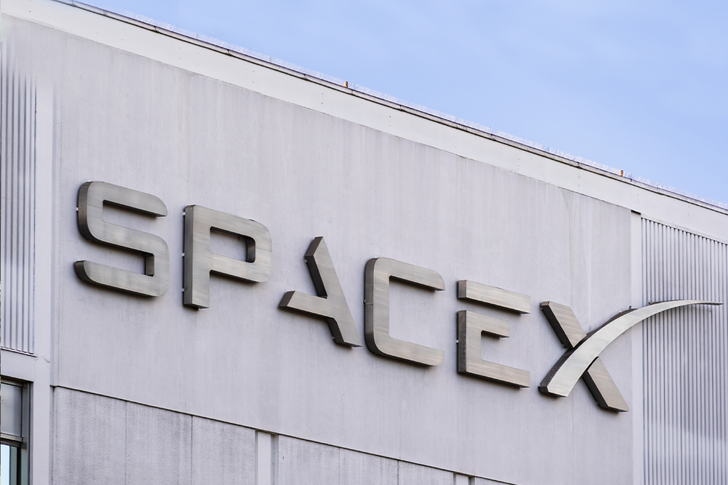 62 Yaşındaki Mühendis, SpaceX’ten Atıldı