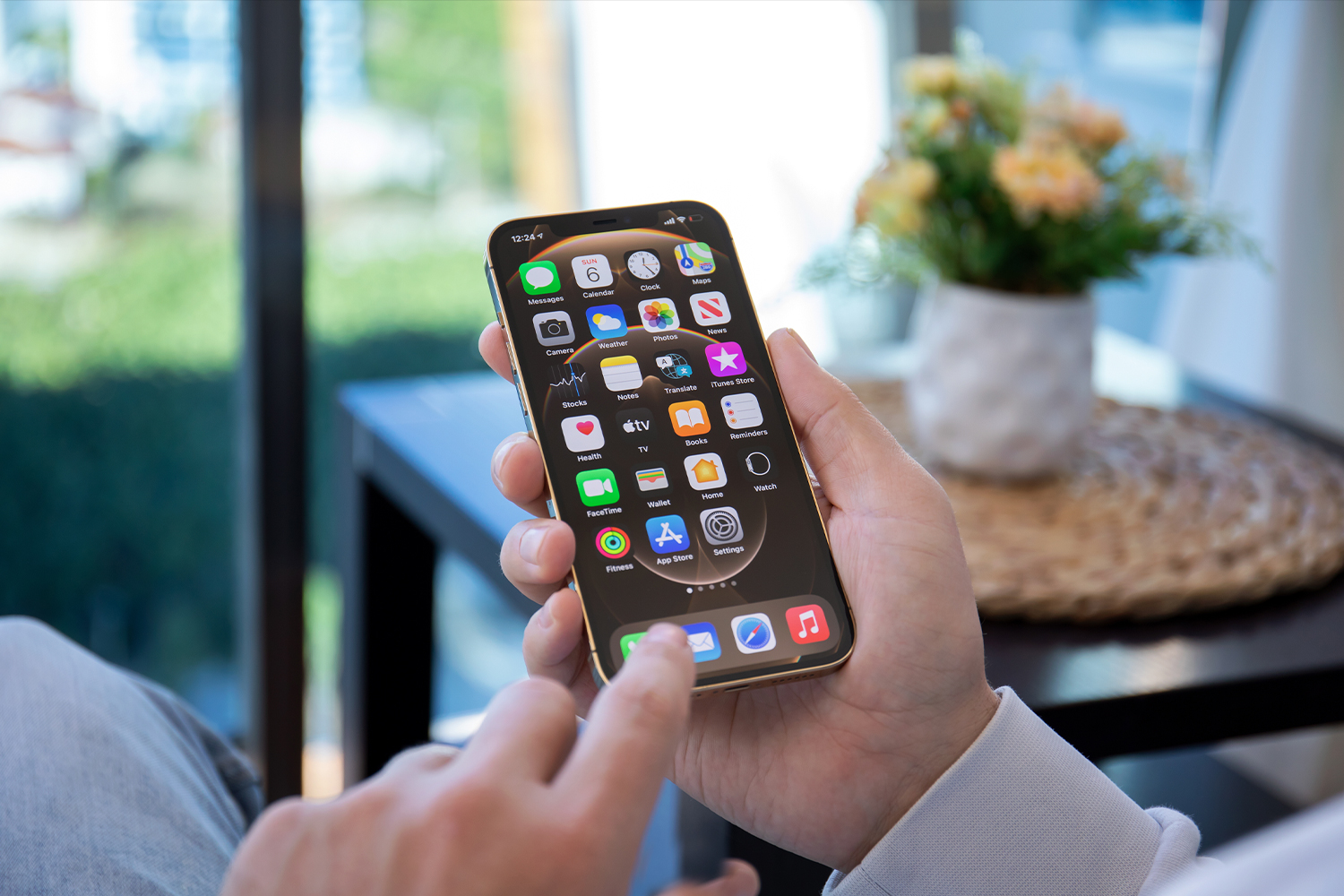 Apple, Gelecekte iOS'ta Üçüncü Taraf Uygulama Mağazalarına İzin Verebilir