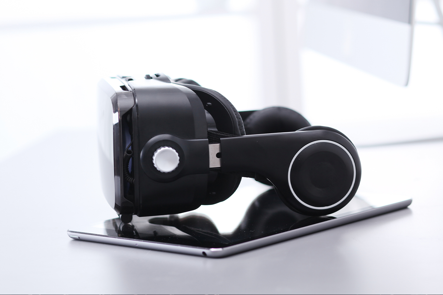 Apple'ın Karma Gerçeklik Kulaklığını 2023'te Görecek Miyiz?