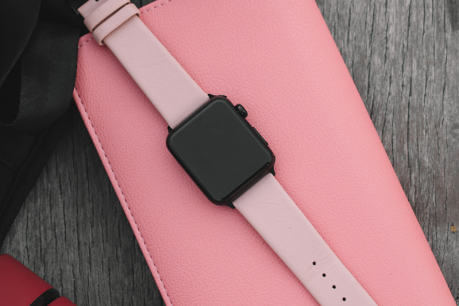 Barbie Fırtınası Apple Watch 9'u da Etkisi Altına Aldı: İşte Yeni Renk Seçeneği