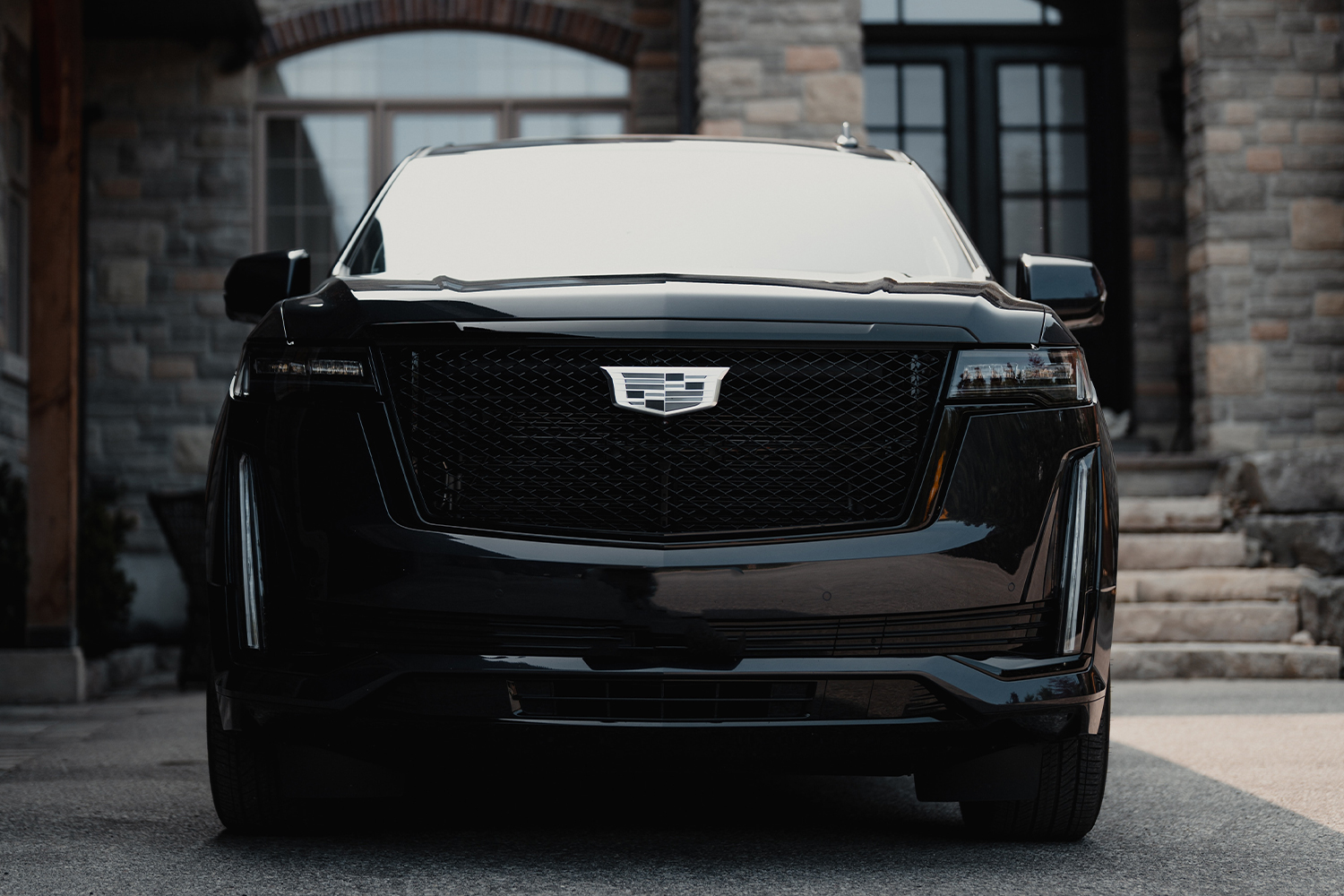 Cadillac'ın Elektrikli Devrimi: İşte 2025 Escalade IQ