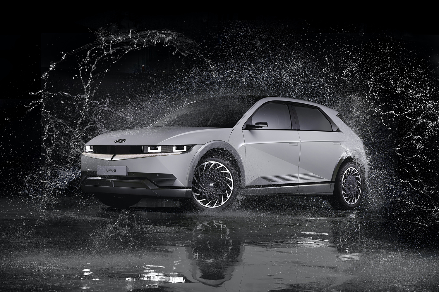 Hyundai, Yüksek Performanslı Ioniq 5 N EV'yi Sergiliyor: 3.4 Saniyede Sıfırdan 62MPH'ye Çıkış Gücüne Sahip