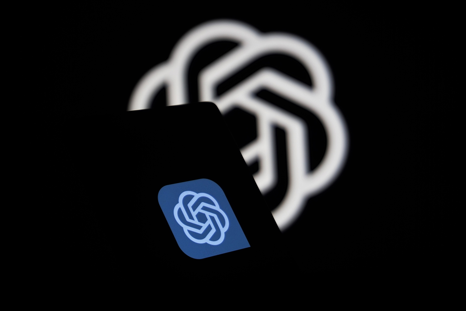 OpenAI ve GPT-4 İle Yapay Zeka Destekli İçerik Denetleme