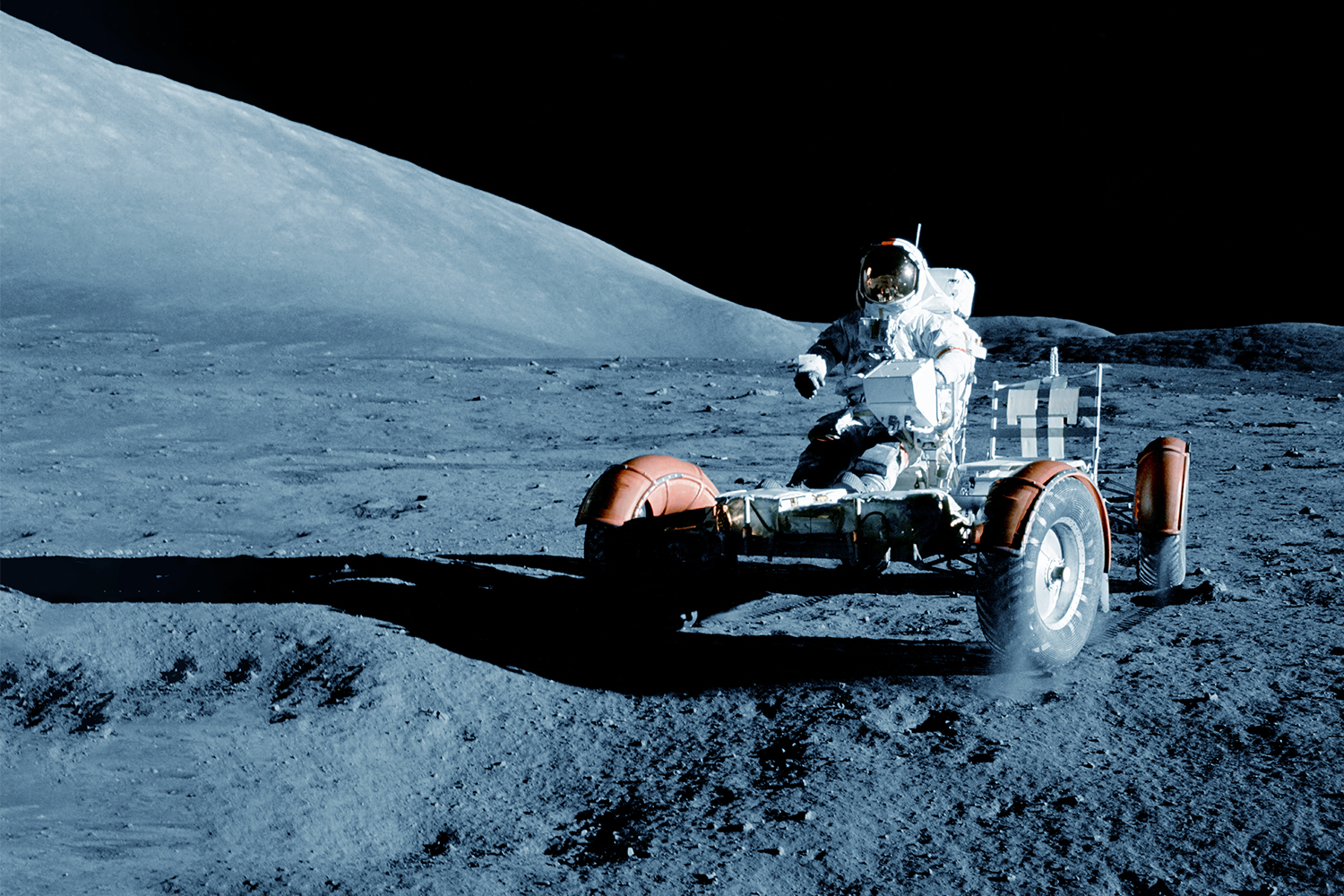 SpaceX Ay İçin Suv Üreticek