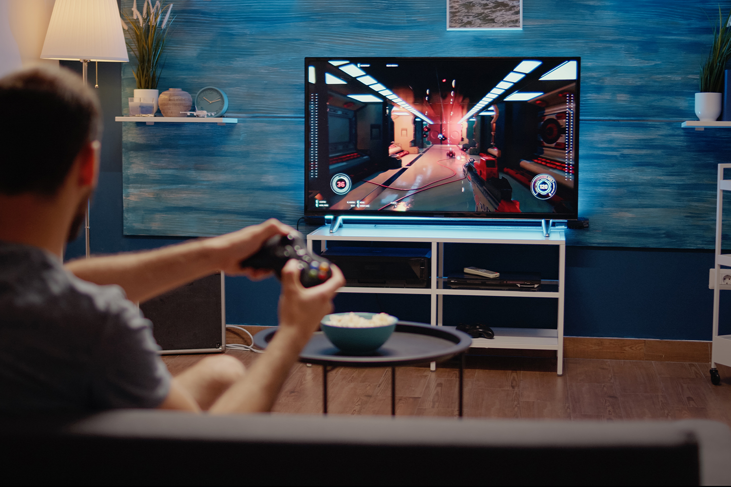 Bugün mevcut olan en iyi oyun TV'sini nasıl seçersiniz?