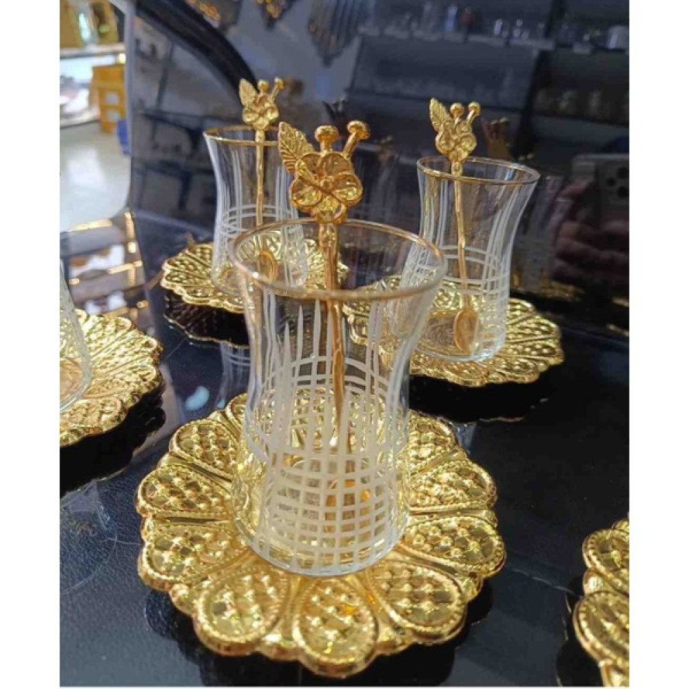 18 Parça Metal Tabaklı ve Kaşıklı Çay Seti - çay bardağı Fincan / Bardak / Kahve Takımı Fiyatı