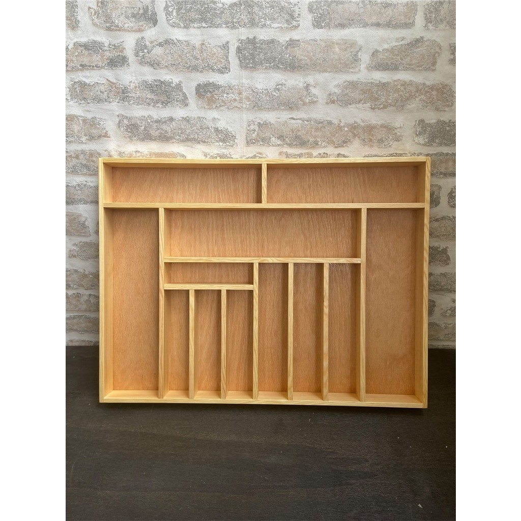 60X45 cm Ayfiwood Ahşap Kaşıklık Çekmece Içi Yemek Takımı ve Servis Gereçleri Düzenleyici Organizer - 60 x 45 cm SSD / Solid State Drive Fiyatı