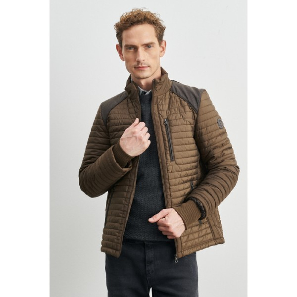 AC&Co / Altınyıldız Classics Erkek Kahverengi Standart Fit Normal Kesim Soğuk Hava Geçirmez Desenli Şişme Mont Erkek Mont Fiyatı