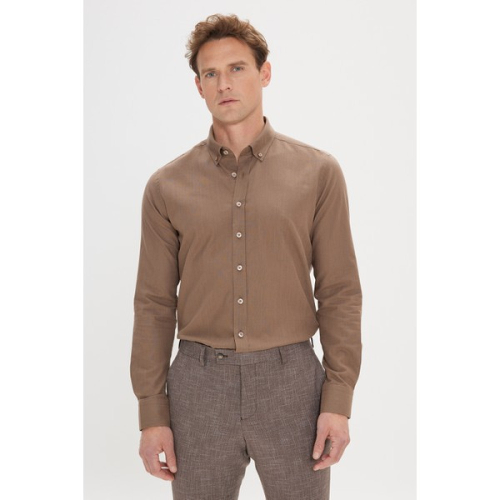 AC&Co / Altınyıldız Classics Erkek Kahverengi Tailored Slim Fit Oxford Düğmeli Yaka Keten Görünümlü %100 Pamuk Flamlı Gömlek Erkek Gömlek Fiyatı