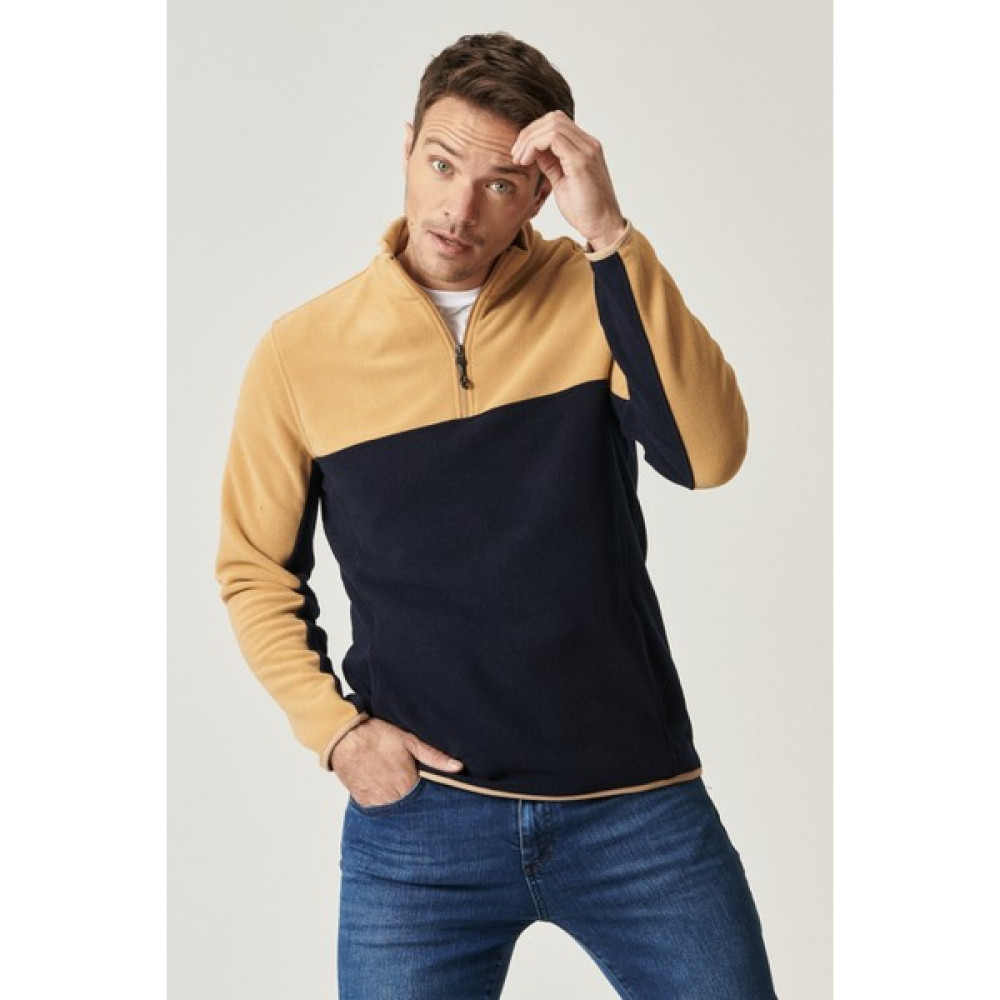AC&Co / Altınyıldız Classics Erkek Karamel-lacı Standart Fit Normal Kesim Günlük Rahat Çift Renkli Polar Spor Sweatshirt Erkek Sweatshirt Fiyatı