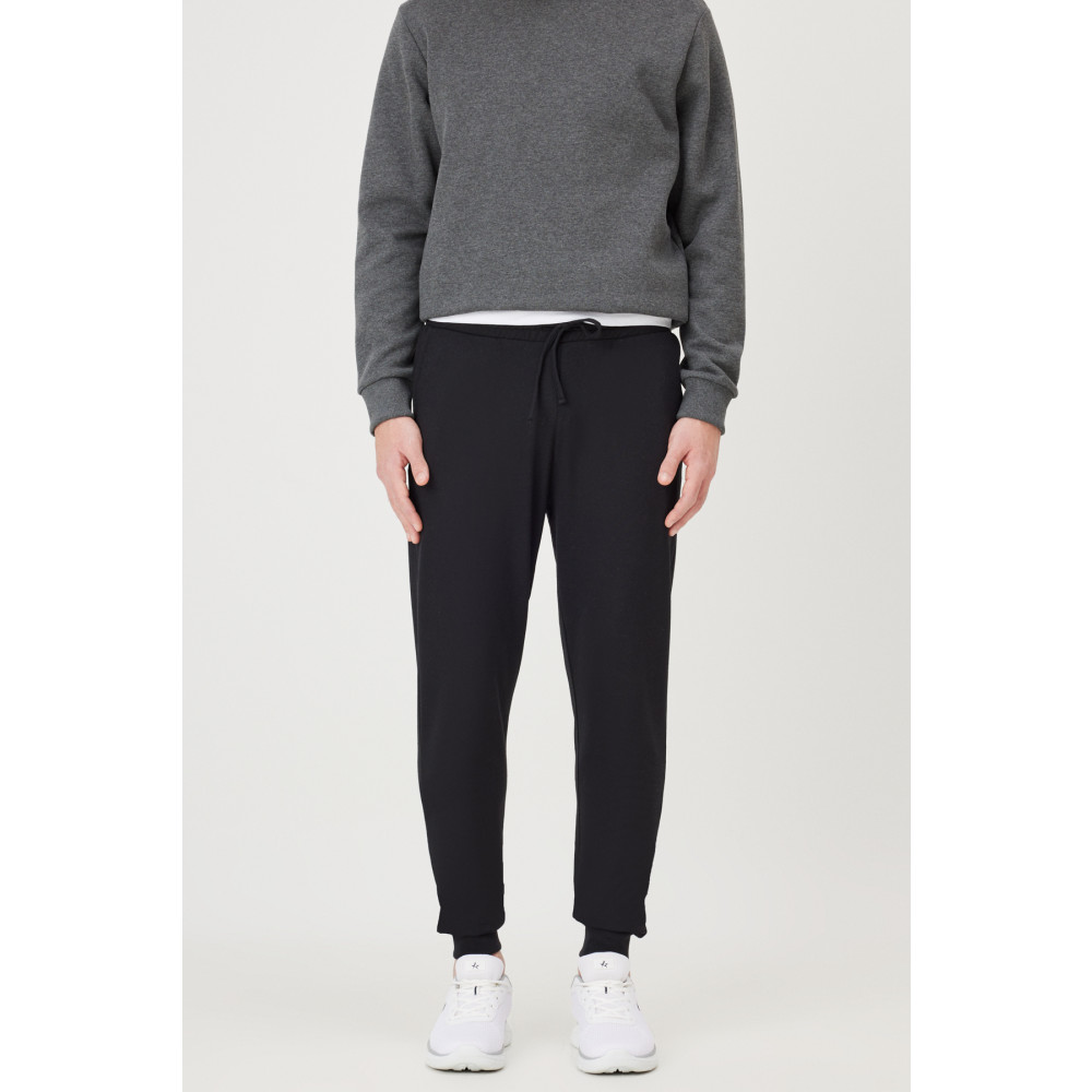 AC&Co / Altınyıldız Classics Erkek Siyah Standart Fit Normal Kesim 2 İplik Cepli Rahat Recycle Pamuklu Jogger Eşofman Altı S Beden Kadın Eşofman Fiyatı