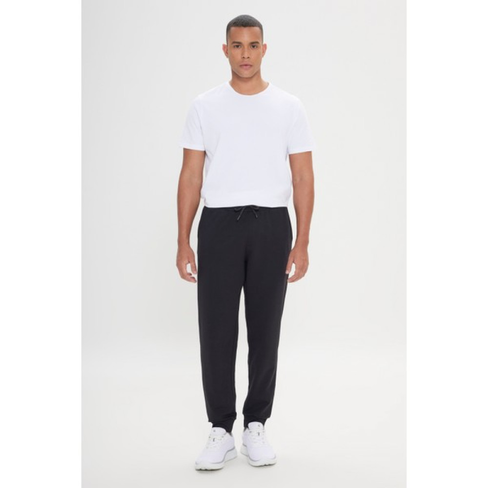 AC&Co / Altınyıldız Classics Erkek Siyah Standart Fit Normal Kesim Beli Ve Paçası Lastikli Rahat Spor Eşofman Altı Erkek Eşofman Fiyatı