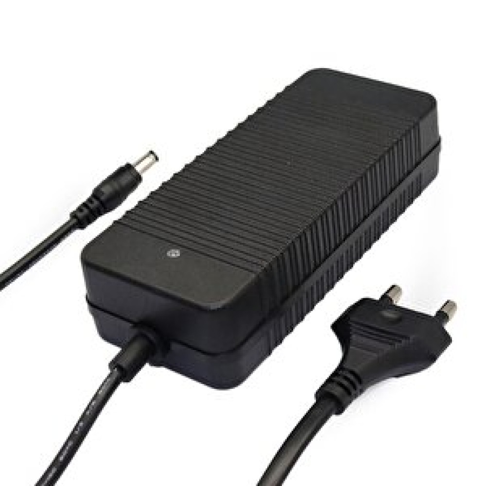 Acopower Xsjt48e 220volt/12.6volt 3ah Li-ion Akü Şarj Cihazı Oto Buzdolabı Fiyatı