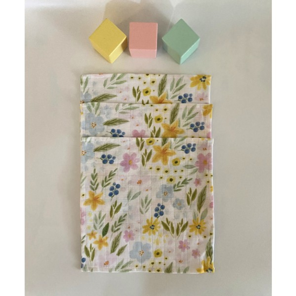 ADENKUSH Spring El Yapımı Müslin 3'lü Set Bebek Ağız Bezi & Ağız Mendili & Ter Bezi (25X25) - Standart - Beyaz - Yeşil Mama Önlüğü Fiyatı