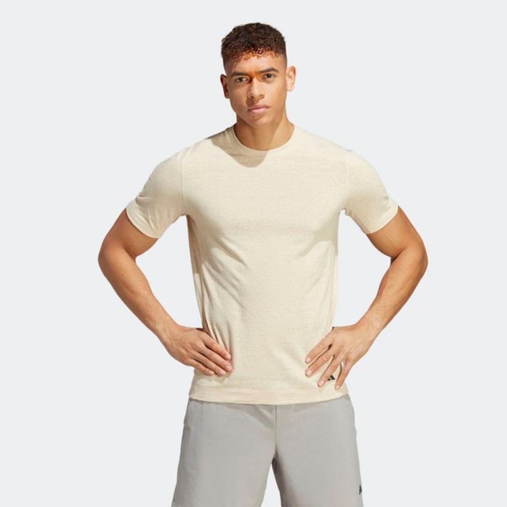 adidas Erkek Günlük T-Shirt Yoga Tee IB8959 Erkek T-shirt Fiyatı
