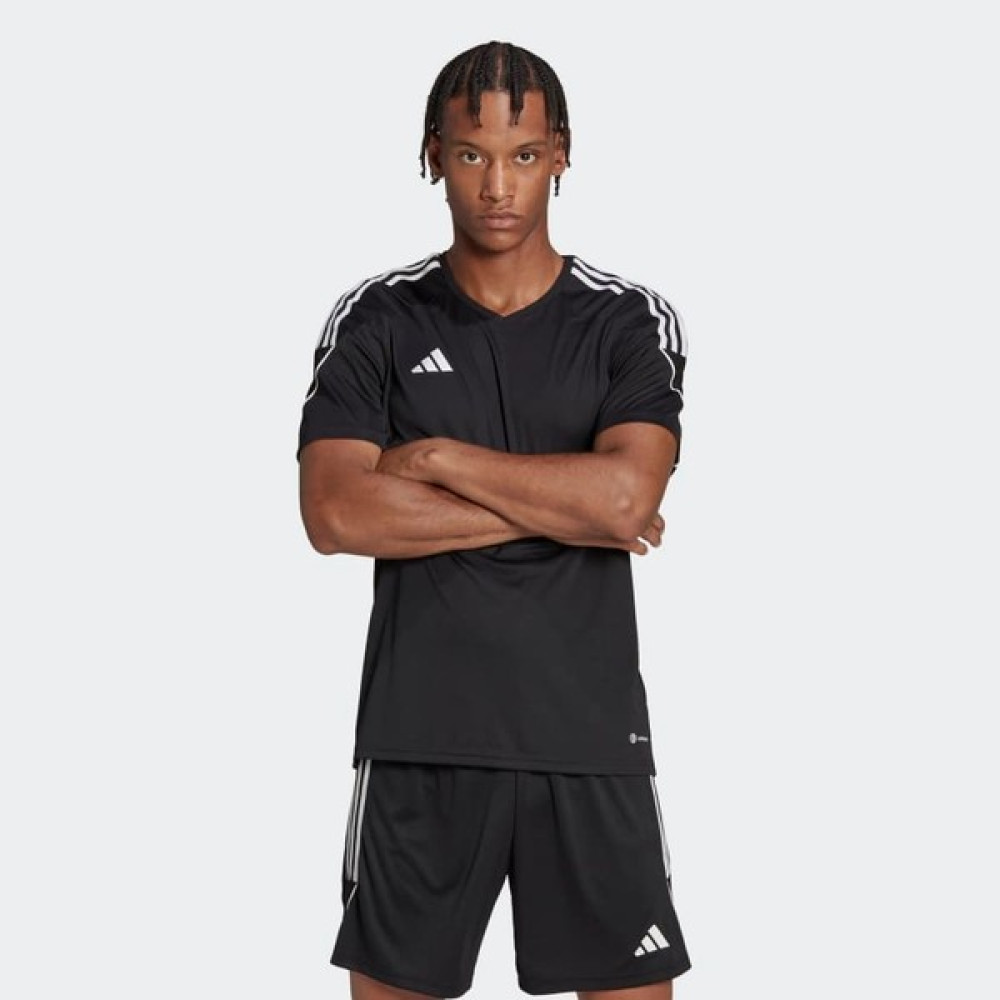 Adidas Tiro 23 Erkek Siyah Forma (HR4607) T-Shirt & Sweatshirt (Outdoor) Fiyatı