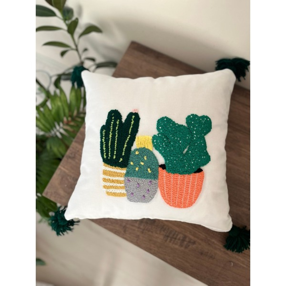 Ahenk Makrome Punch Kırlent-Kaktüs Desenli - 40 x 40 cm - Beyaz - Yeşil Kırlent / Mobilya Yastığı Fiyatı
