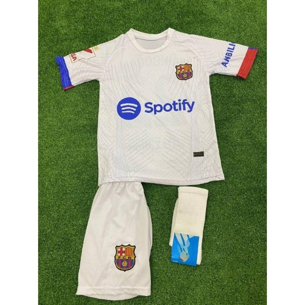 Alaturka Mix Barcelona Ilkay Gündoğan Çocuk Futbol Forması 3'lü Takım (Forma-Şort-Çorap) Futbol Malzemeleri Fiyatı
