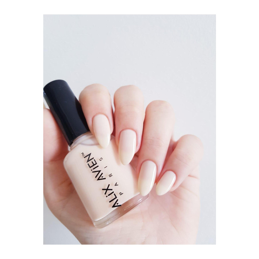 Alix Avien Krem Rengi Oje 06 - Yüksek Pigmentli Uzun Süreli Kalıcılık Hızlı Kuruma - Nail Lacquer 06 Oje Fiyatı