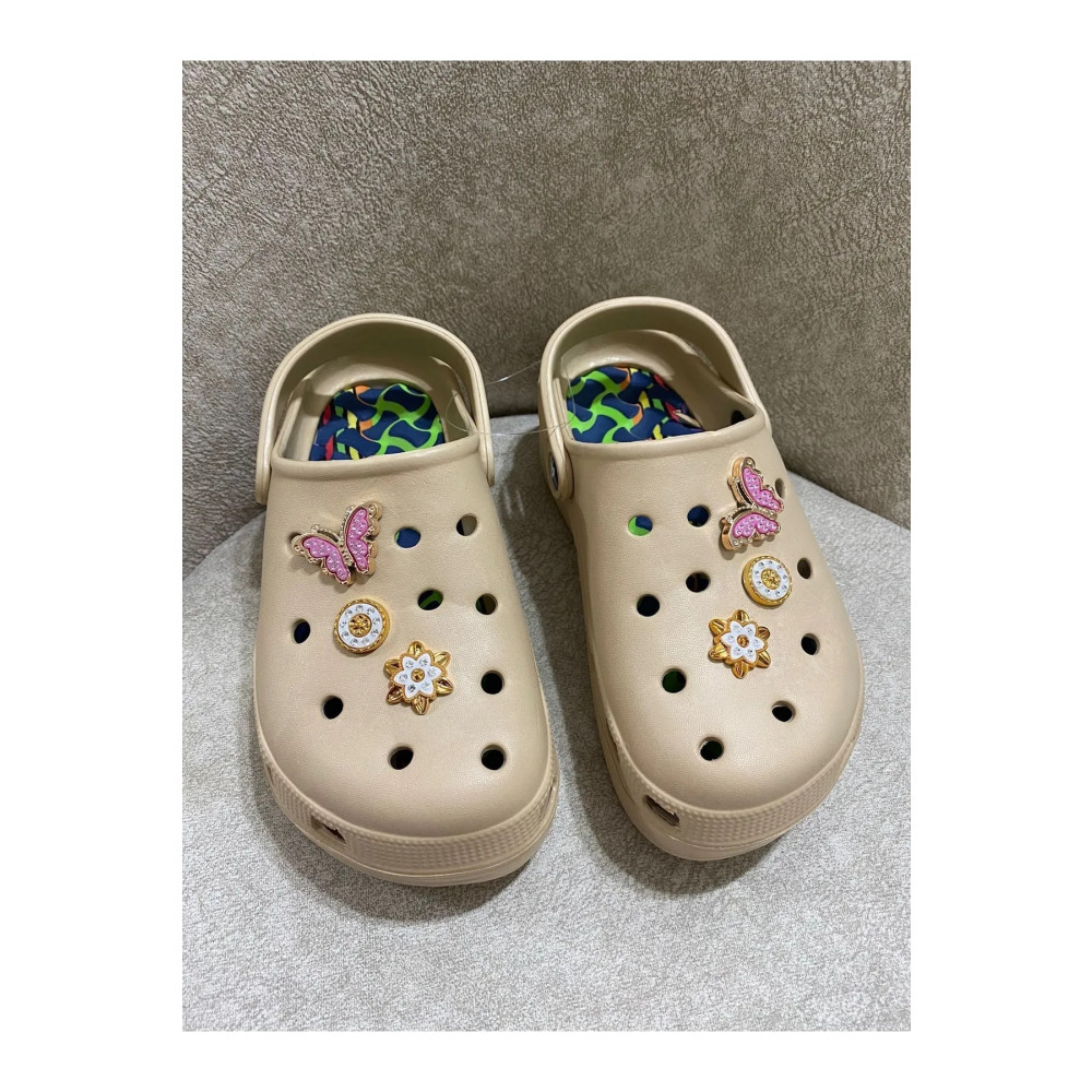ALMİLA COLLECTİON Rahat Tabanlı Yüksek Ölçekli Aşçı Hemşire 37 Beden Unisex Sandalet Fiyatı