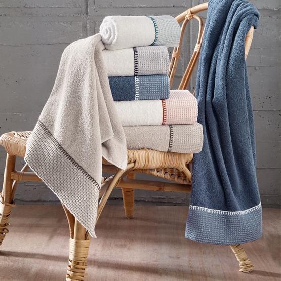 Altınbaşak 70x140cm Beyaz-Gül Kurusu Lunaria Havlu Banyo Havlusu Fiyatı