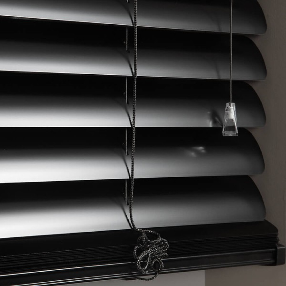 Aluminyum Jaluzi Perde 25 mm Vip Serisi Ithal - Mat Siyah - 120 x 100 cm Jaluzi Perde Fiyatı