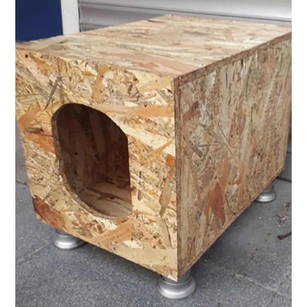 Apak Ahşap Lüx Dış Mekan Yağmura ve Soğuğa Dayanıklı Plastik Ayaklı Osb Kedi Evi 40CM 35CM 30CM Evcil Hayvan Ürünleri Fiyatı