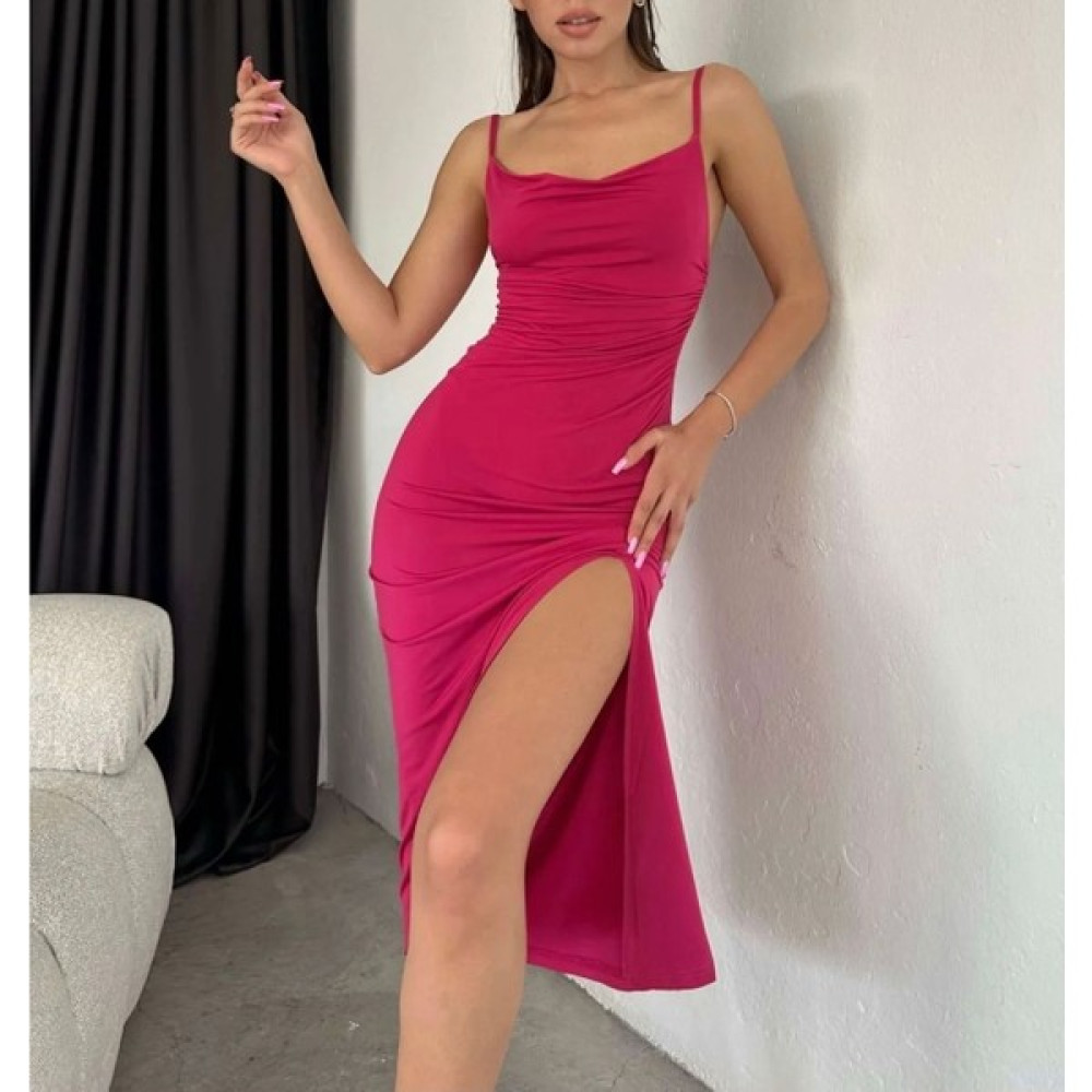 Artuğ Boutique Kadın Fuşya Askılı Yırtmaçlı Uzun Elbise Elbise Fiyatı