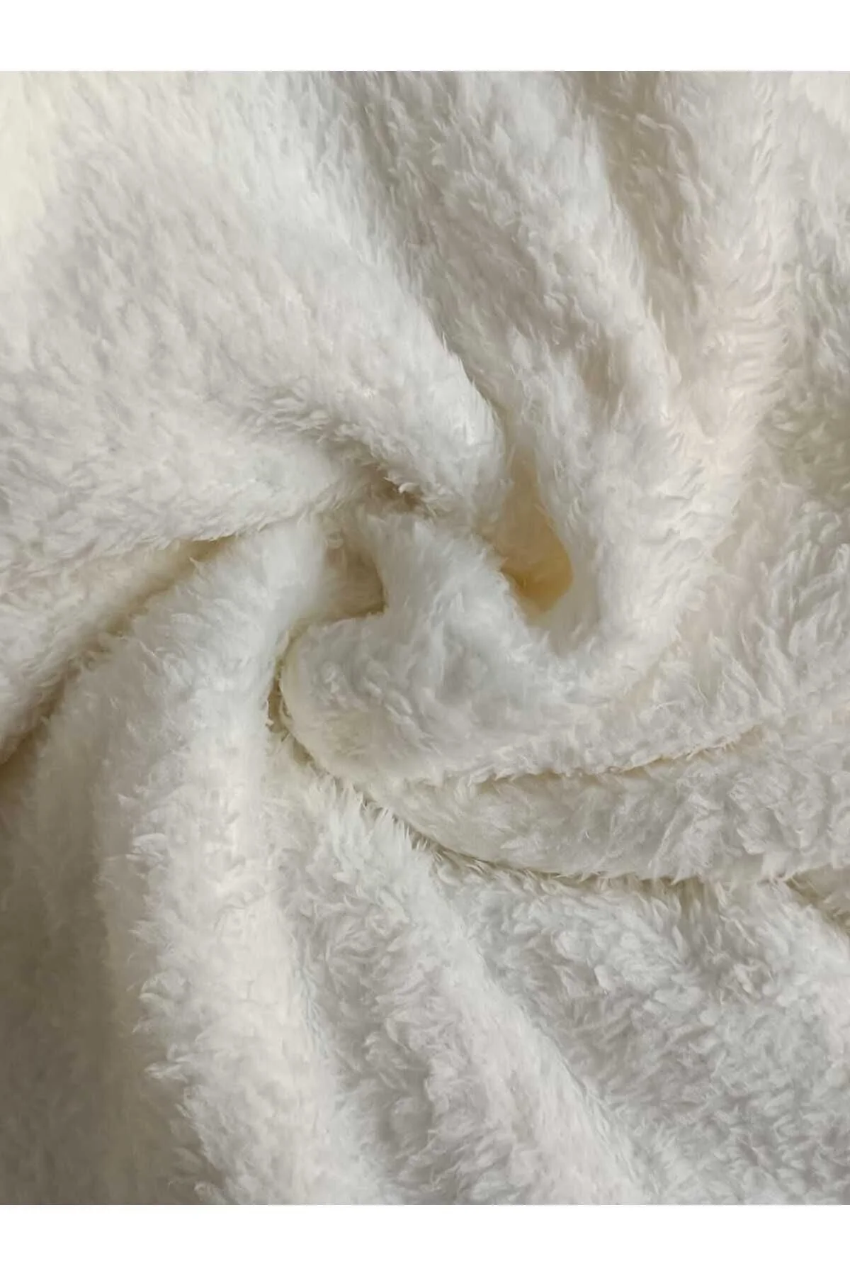 Aslan Online Çift Yüzlü Kırık Beyaz Welsoft Peluş Kumaş 180 Cm En" Anne Bebek Oyuncak Fiyatı