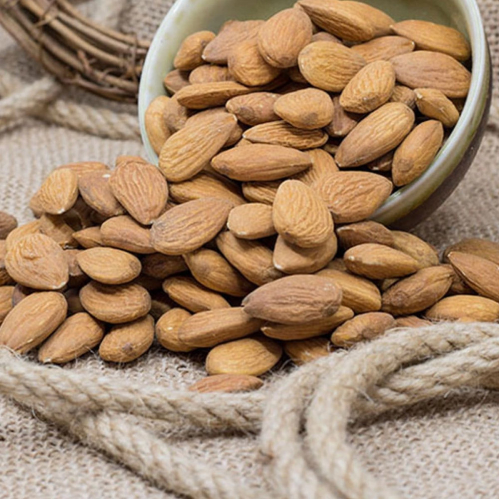 Astronut Badem içi Çiğ 500 Gr.
