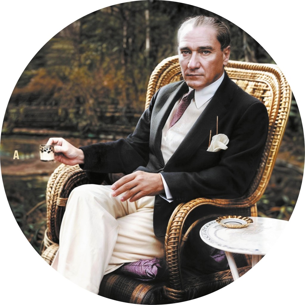 Atatürk'ün Sevdiği Şarkılar - Solist: Ertan Sert ( Numaralı Pıcture Plak) Diğer Fiyatı