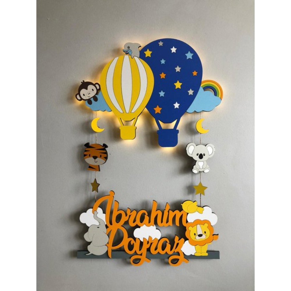 Atölye Selçukum Işıklı İsme Özel Ahşap Bebek Odası Kapı Süsü - Uçan Balon & Hayvanlar - 0 - 3 Yaş - 20 Harf - Sarı - Mavi Bebek Kapı Süsü Fiyatı