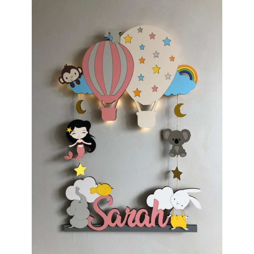 Atölye Selçukum Işıklı İsme Özel Ahşap Bebek Odası Kapı Süsü - Uçan Balon & Hayvanlar - Pembe - 0 - 3 Yaş - 20 Harf Bebek Kapı Süsü Fiyatı