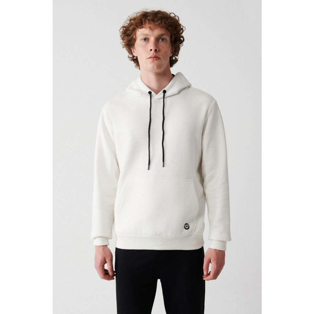 Avva Erkek Beyaz Kapüşonlu Yaka Içi Polarlı 3 Iplik Pamuklu Regular Fit Standart Kesim Unisex Sweatshirt M Beden Bayan Sweatshirt Fiyatı