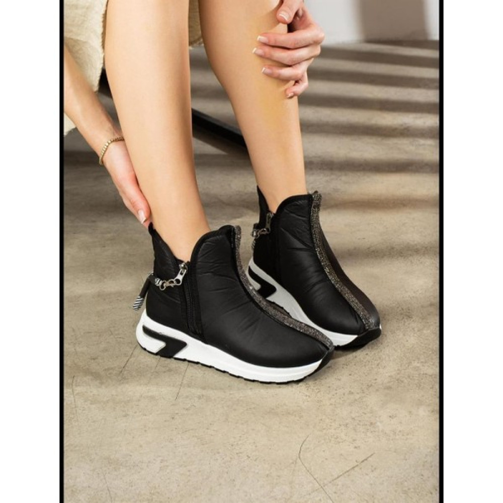 AYCAN SHOES Siyah Kadın Bot Bağcıklı ve Fermuar Detaylı Paraşüt Su Geçirmez Kumaş Roza Bot Kadın Botları Fiyatı