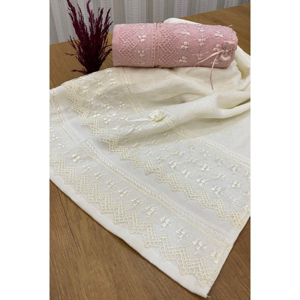Ayhanhome 50 x 90 cm 2'li Pamuklu Kadife Fiyonklu Dantelli Güpürlü Çeyizlik El ve Yüz Havlusu - Krem - Pudra El / Yüz Havlusu Fiyatı