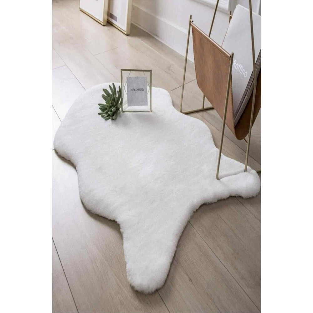 aymira Home Beyaz Post Halı Peluş Tavşan Tüyü Hissi Yıkanabilir Banyo Koridor Yolluk Oda Post 100 x 150 Beden Banyo Halısı Fiyatı