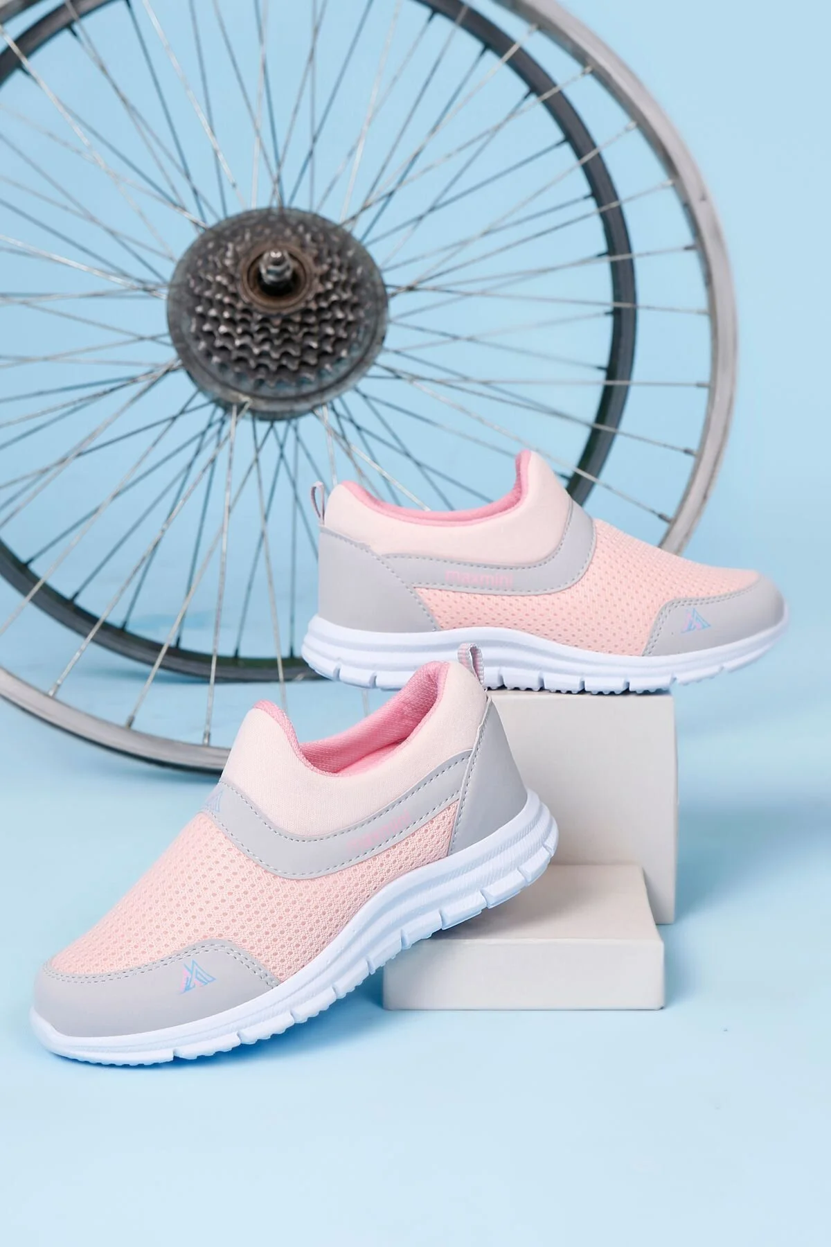 AYN-Shoes Çocuk Sneaker Spor Ayakkabısı Konforlu Esnek Hava Alan Unisex Kaliteli Bağcıklı Ortapedik 35 Beden" Spor Ayakkabı Fiyatı