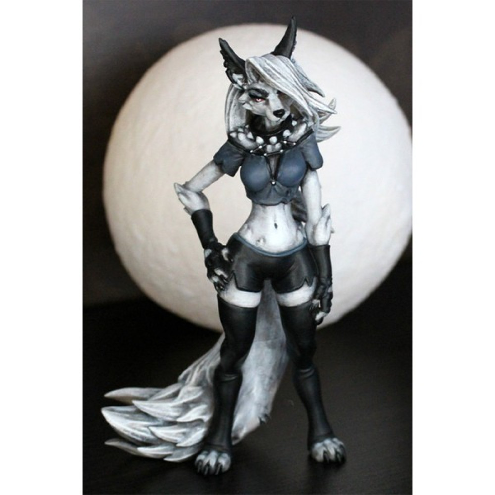 Ayyıldız Luxury Helluva Boss Loona Figür Character Figure Hazbin Hotel Loona Figür 25CM Büyük Boy I - Bej 5 - 14+ Yaş Maket Fiyatı