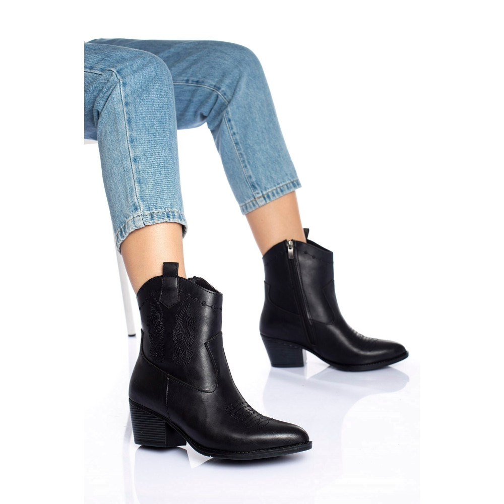 Bak Store Siyah Cilt Kadin Nakişli Western Kovboy Bot 36 Beden Kadın Botları Fiyatı