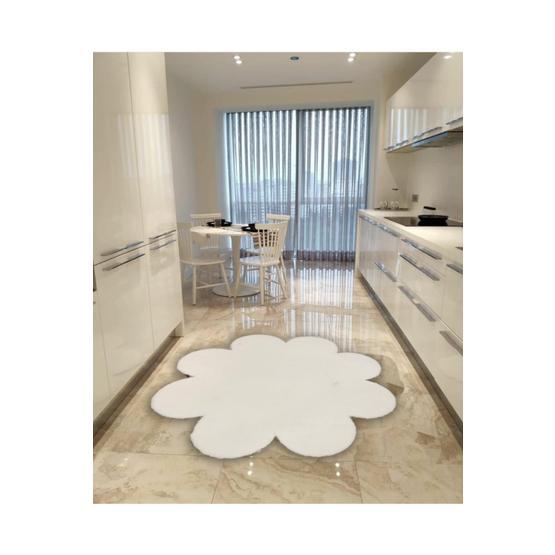 Balat Halı Dekoratif Beyaz Peluş Yumuşak Papatya Halı 120x120