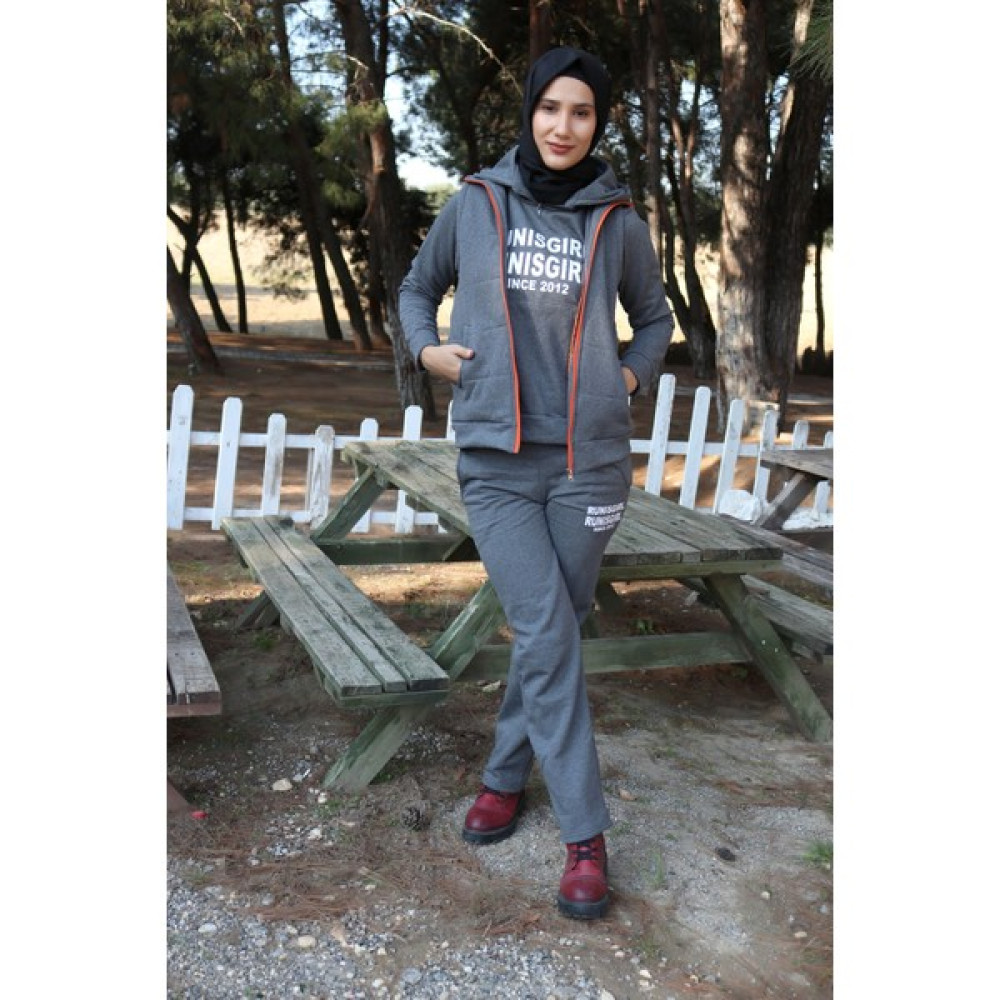 Barbora Günlük Kışlık Şık ve Rahat Üçlü Kadın Tesettür Eşofman Takımı 119FUMETESETTÜR Kadın Eşofman Fiyatı