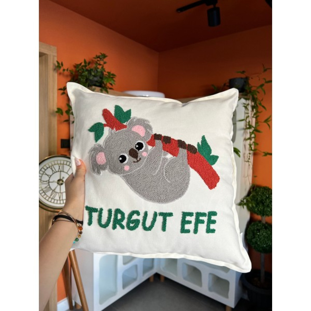 Baykuş Craft Mimarlık Içi Elyaf Dolgulu Koala Figürlü Isme Özel Punch Nakışlı Yastık Hastane Bebek Odası Takı Yastığı Bebek Yastığı-Kılıfı Fiyatı