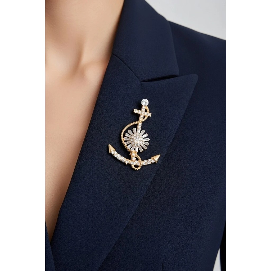 BB Bi Butik Shop Marina Işıltı Çapa Figürlü Gold Taşlı Broş - 1 - 05S-Sarı Diğer Fiyatı