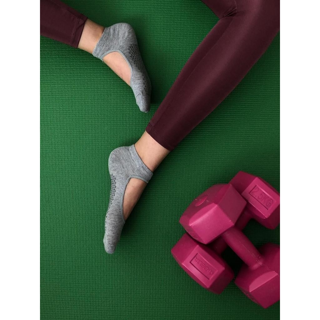 B&D Socks B&d Kadın 3'lü Tabanaltı Kaydırmaz Çok Renkli Pilates ve Yoga Çorabı 36-40 Beden Diğer Fiyatı