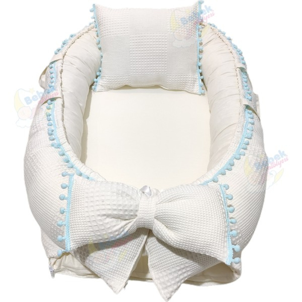 Bebek Atölyesi Babynest Petek Pike Kumaş Krem Renk Mavi Ponponlu - Beyaz Ana Kucağı Fiyatı