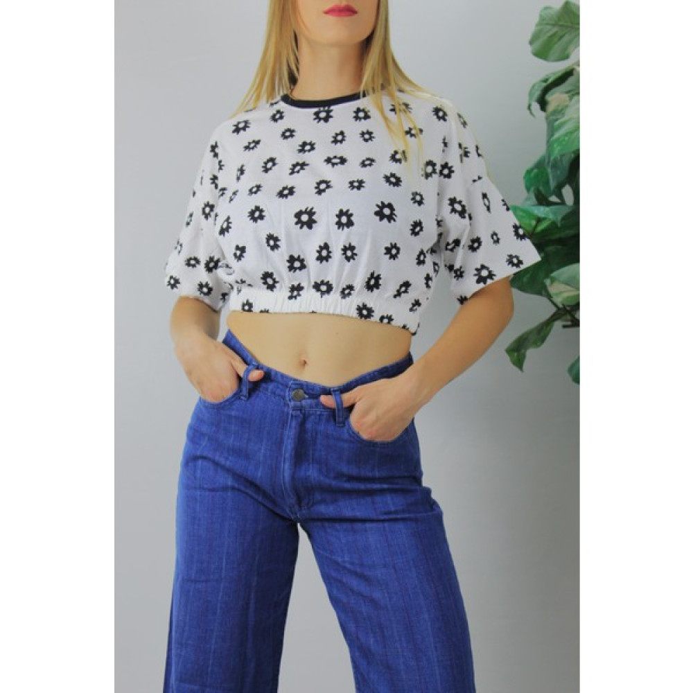 Beli Lastikli Desenli Crop Tişört Beyaz - 121908 Bayan T-shirt Fiyatı